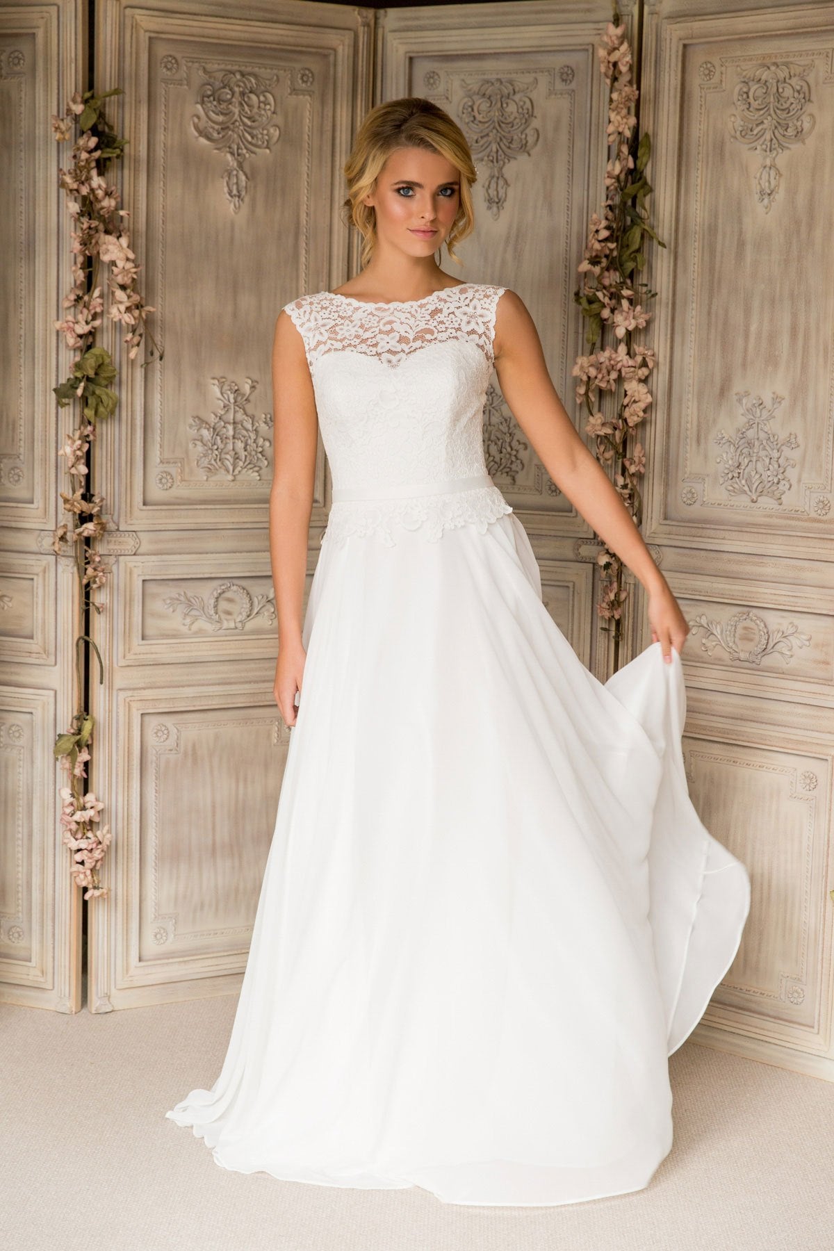 Studio - Ajorit Wedding Dress