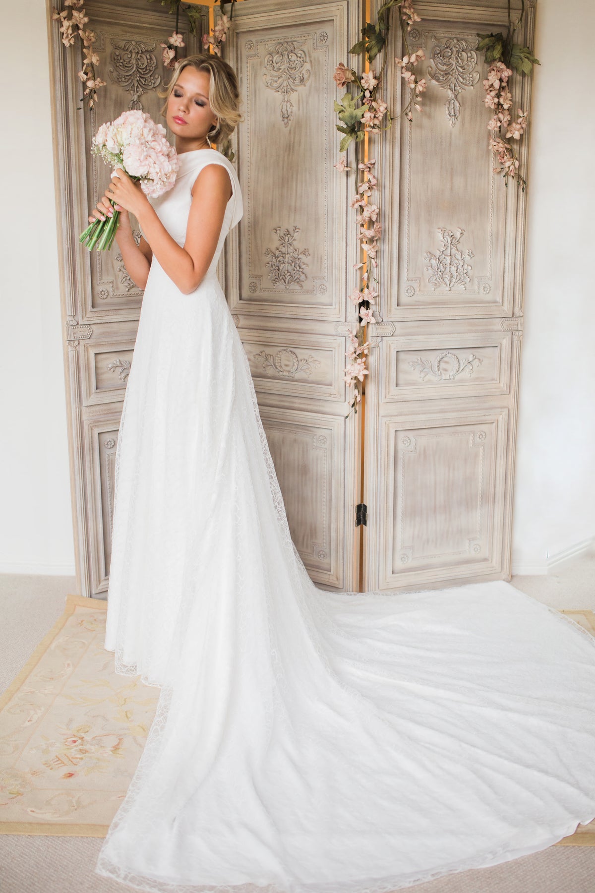 ARCHIVE SALE - Sample Alison Wedding Dress - Size 10