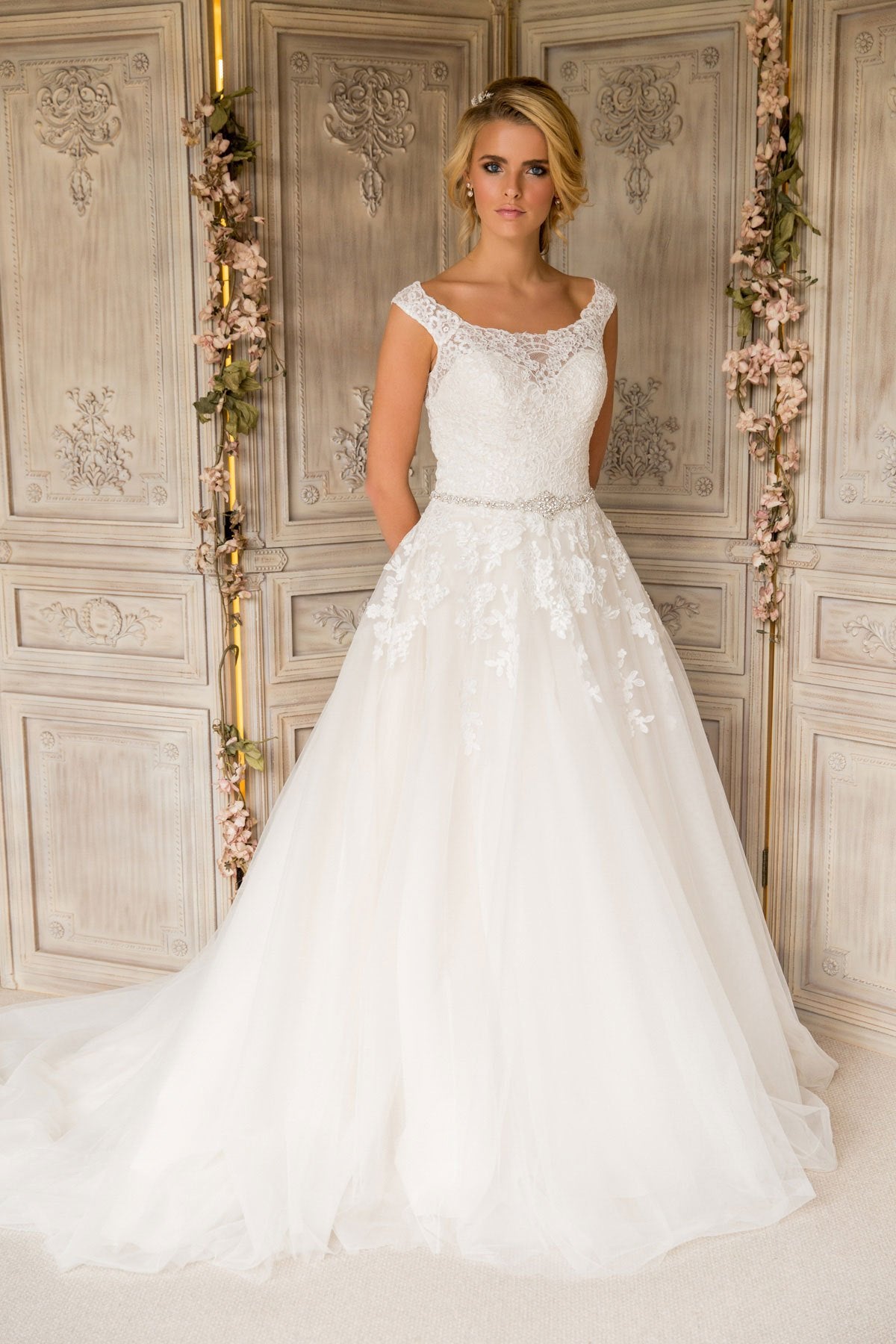 Studio - Astrid Wedding Dress