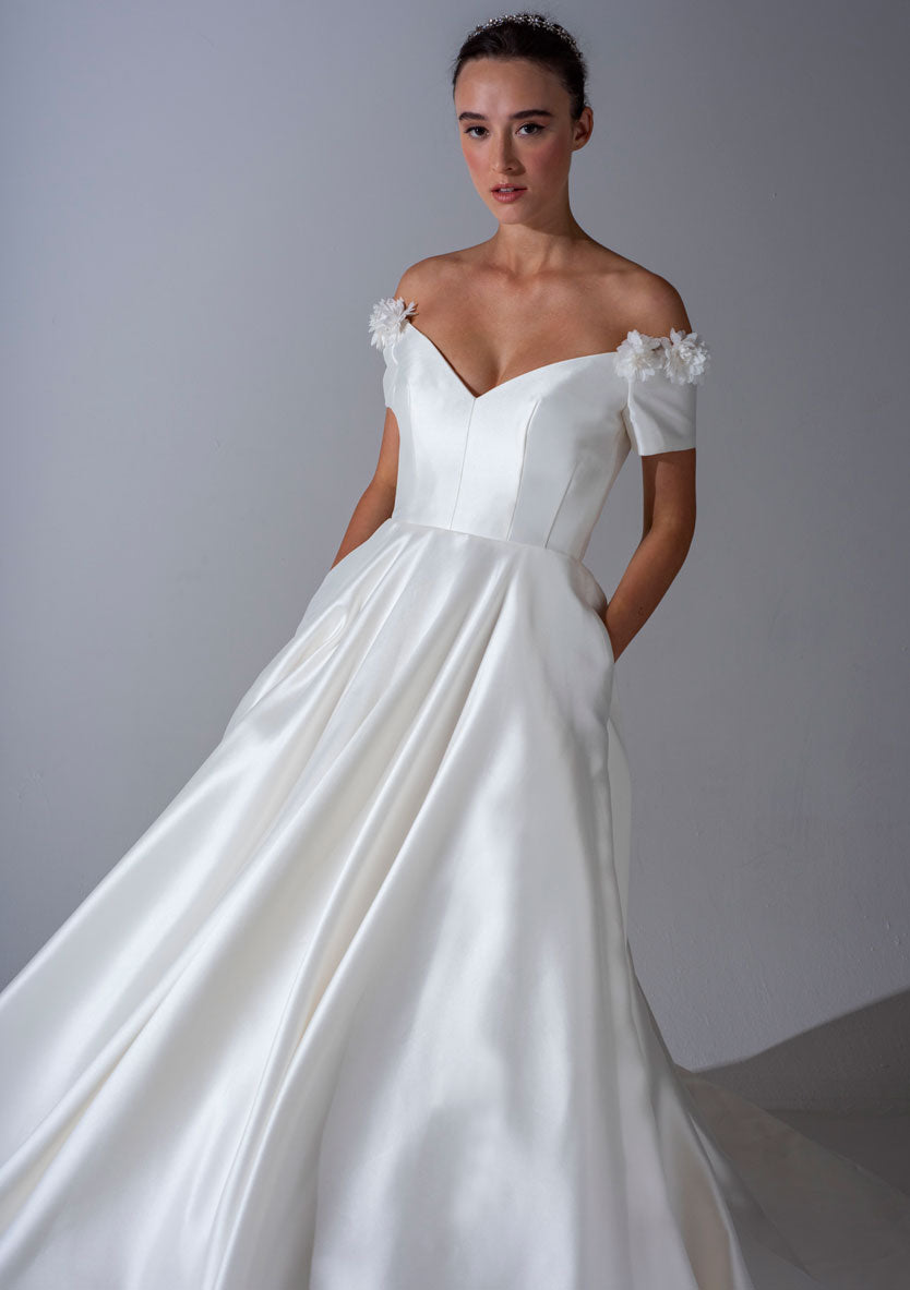 Denver Wedding Dress by Freda Bennet