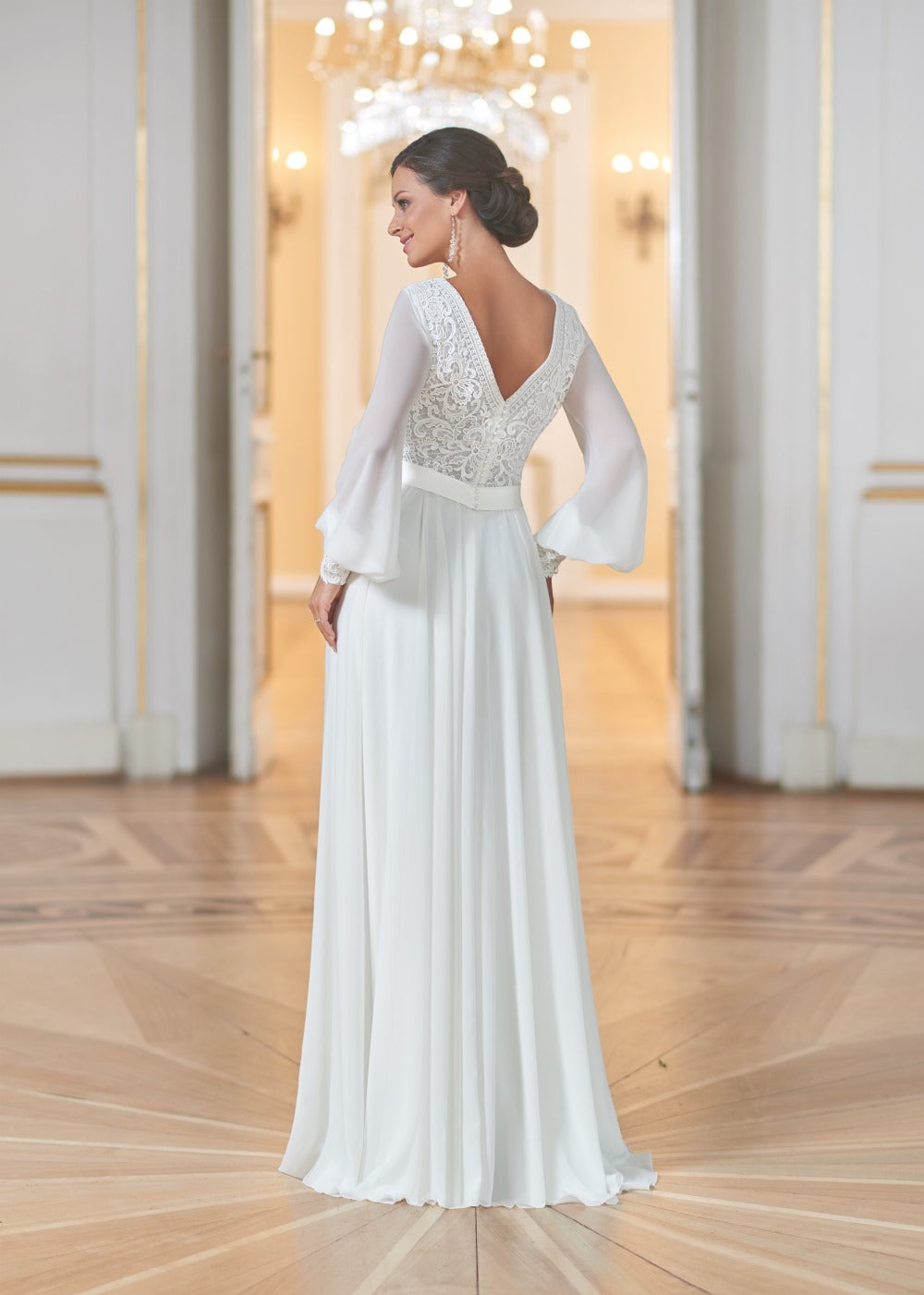 Studio Brides - Boho Wedding Dress with Lace Bodice and Chiffon Sleeves