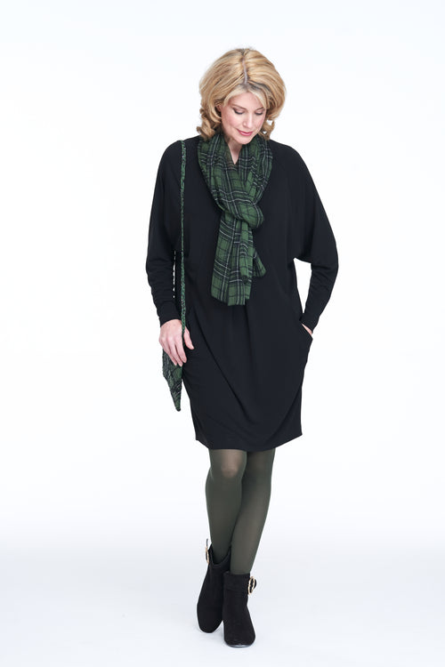 Dolman sleeved straight short dress