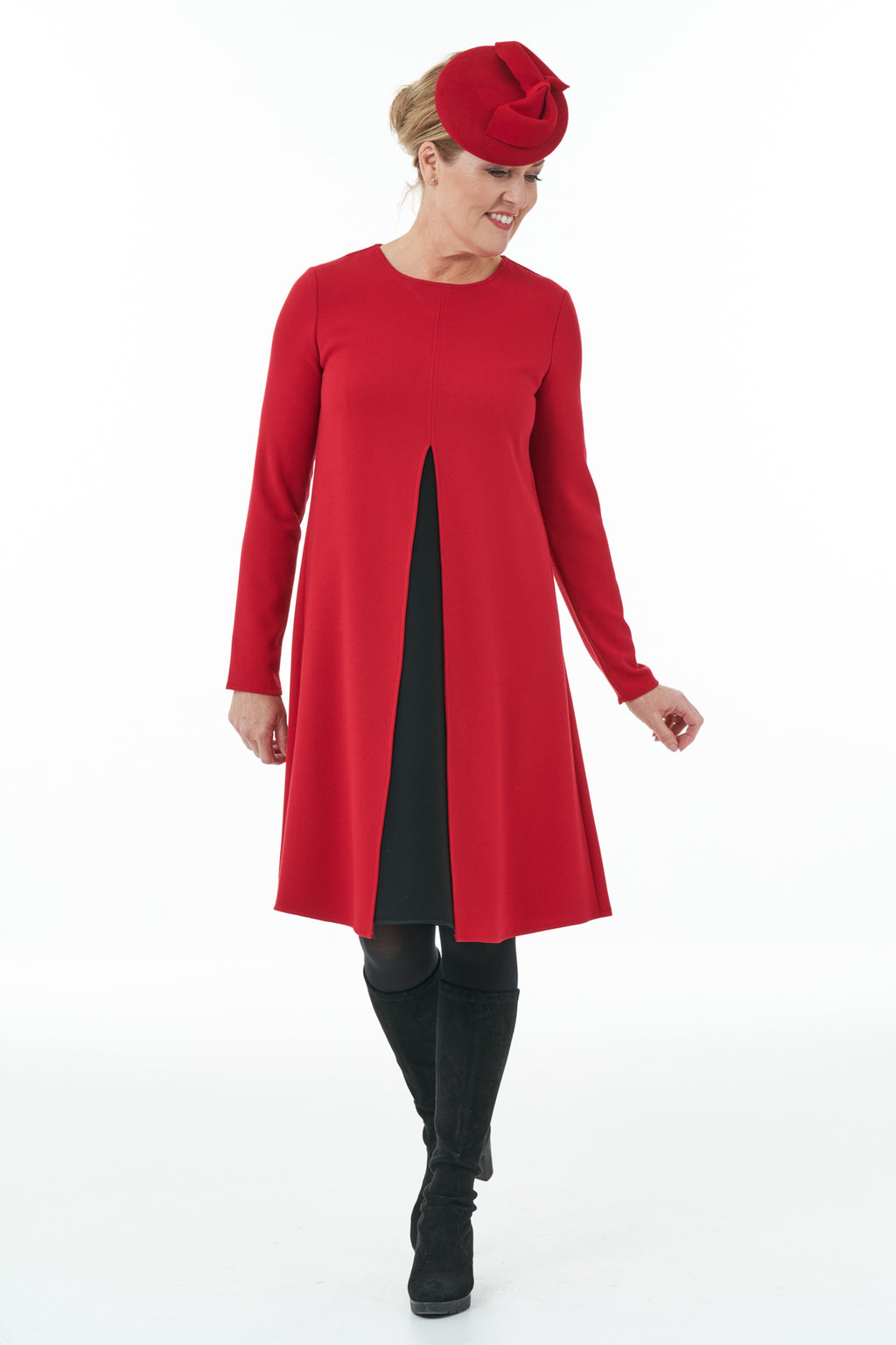 Casual Chic - Open Front Contrast Dress in Red and Black