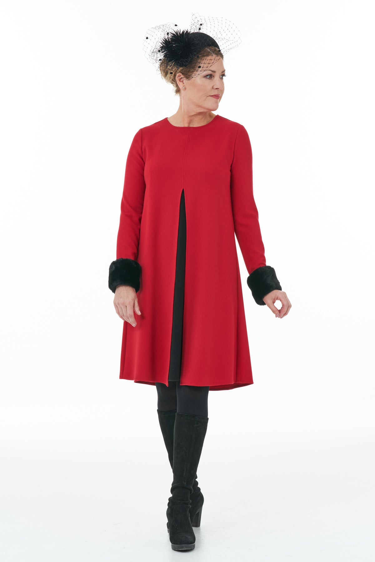 Casual Chic - Open Front Contrast Dress in Red and Black
