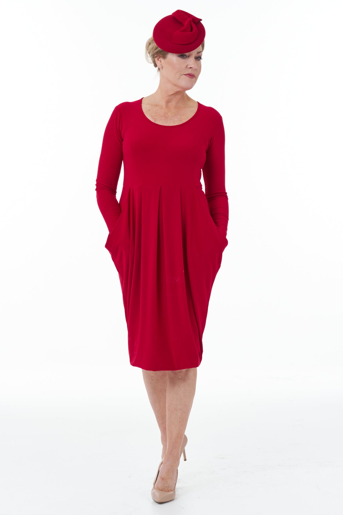Casual Chic - Knit Hammer Skirt Dress in Red