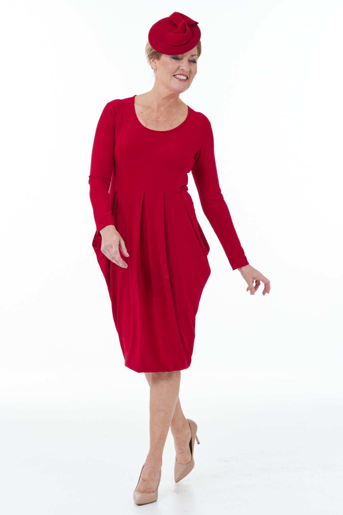 Casual Chic - Knit Hammer Skirt Dress in Red