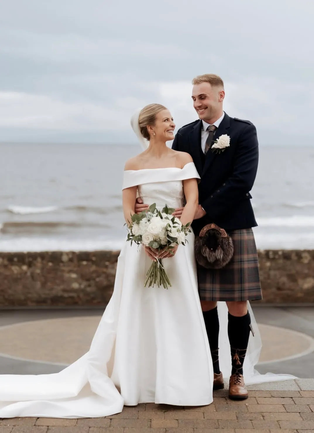 Jessica's bespoke wedding dress