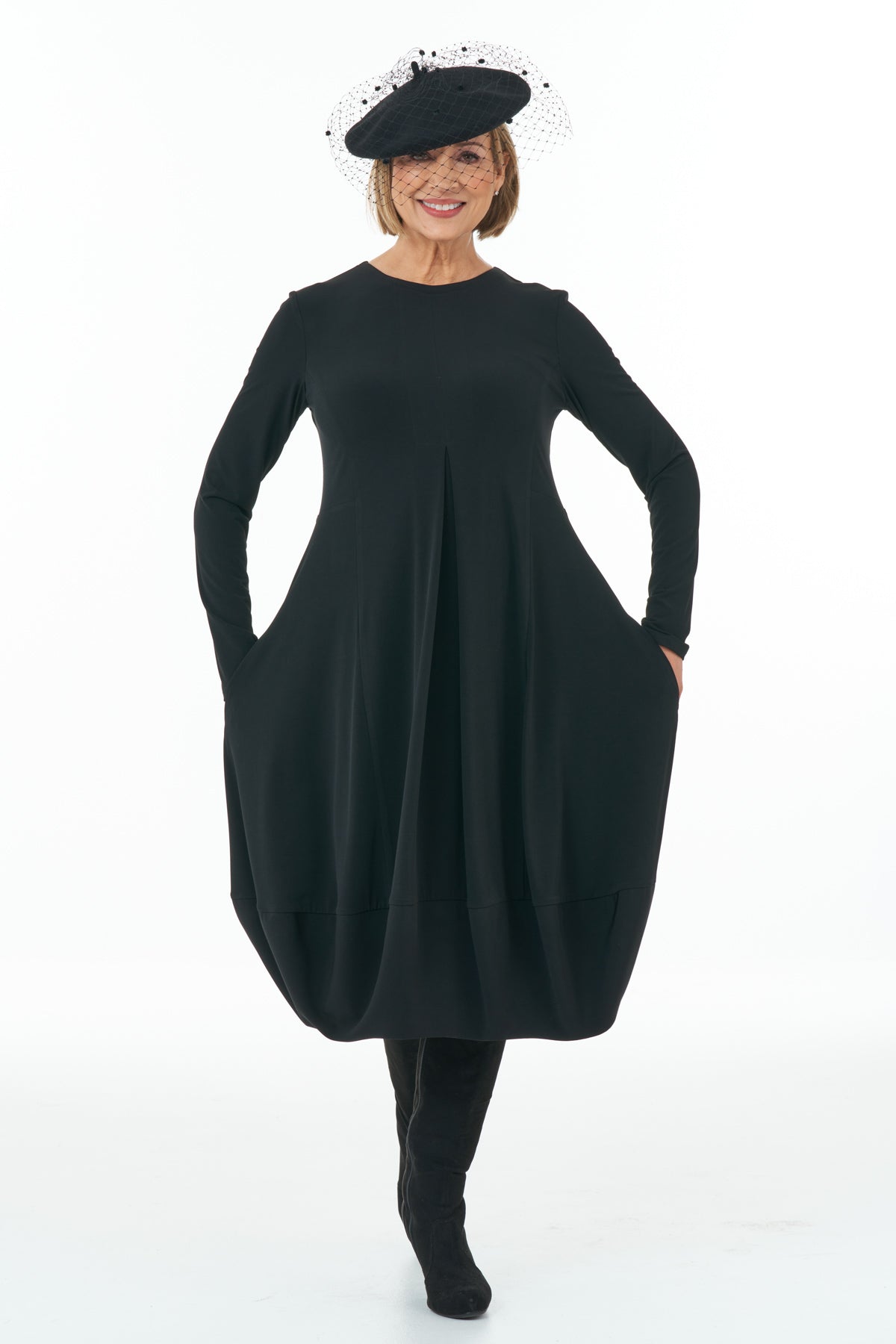 Round Neck Knit Bubble Dress in Black
