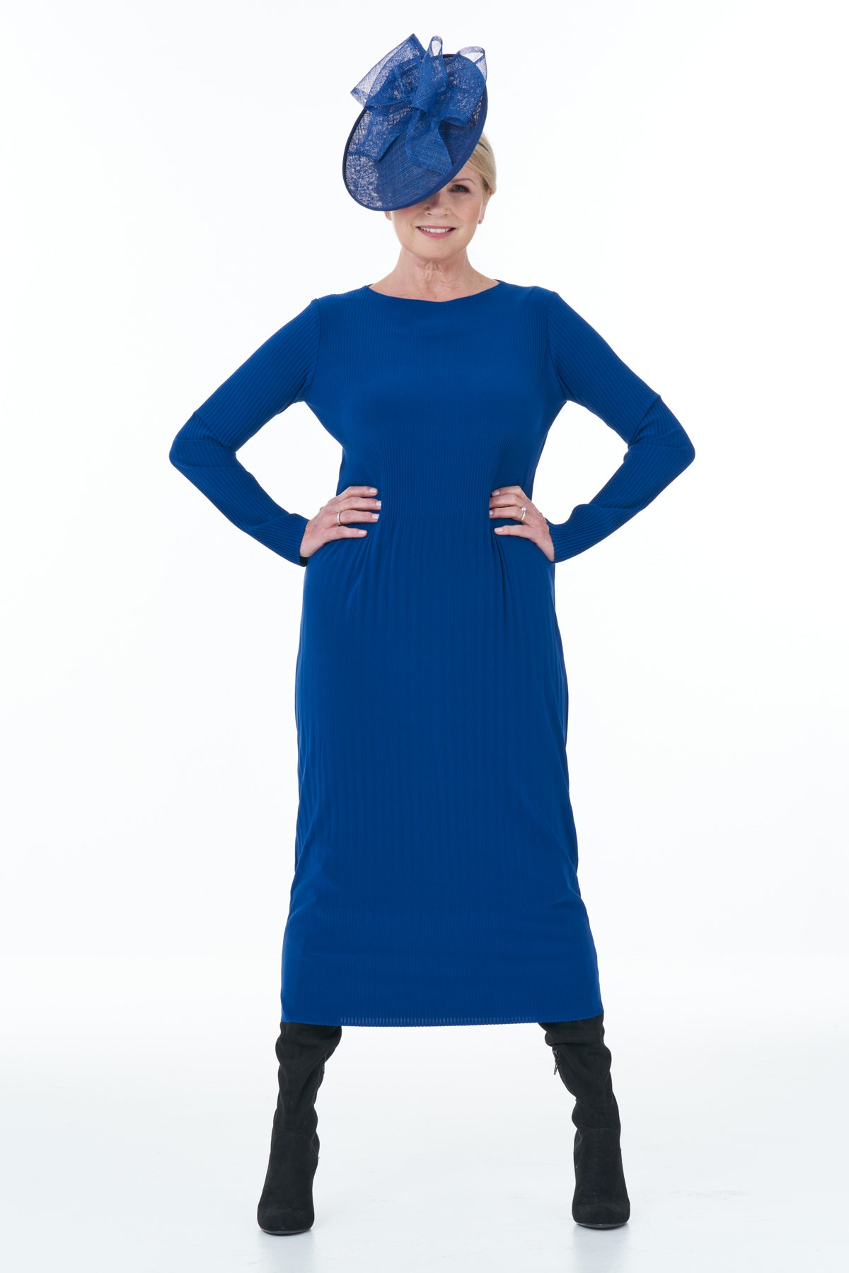 Casual Chic - Long Sleeved Pleated Knit Dress in Royal
