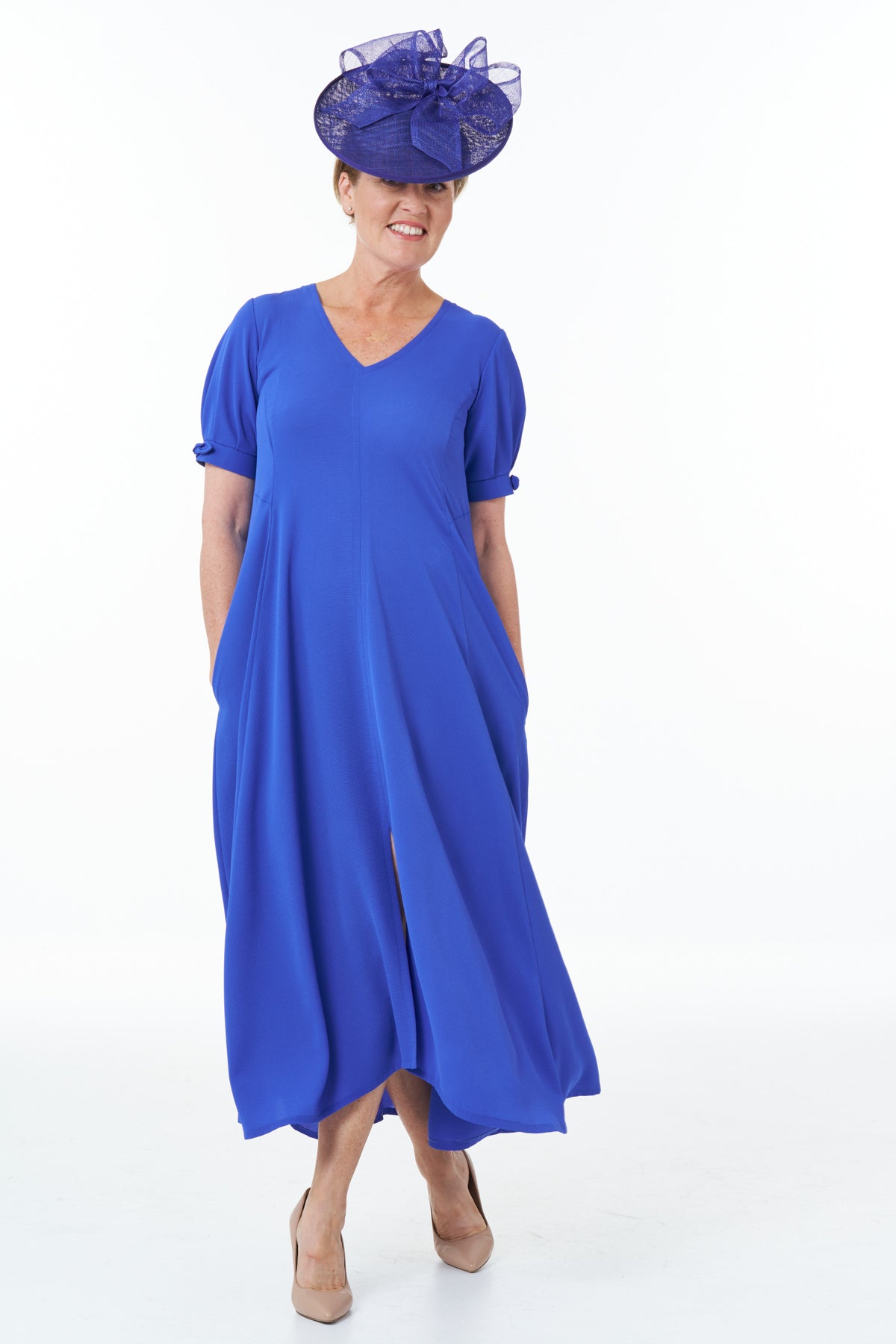 Casual Chic - Short Sleeved V-Neck Flared Panel Dress in Royal