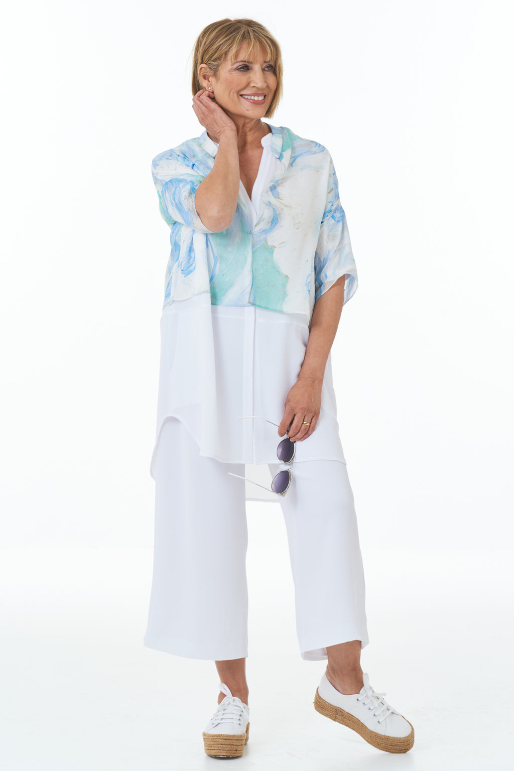 Casual Chic - Cropped Fine Art Shirt