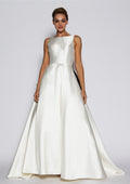 Manhattan Wedding Dress by Freda Bennet